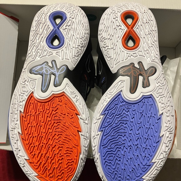 Nike Kyrie Infinity Men’s Shoe - Picture 4 of 6